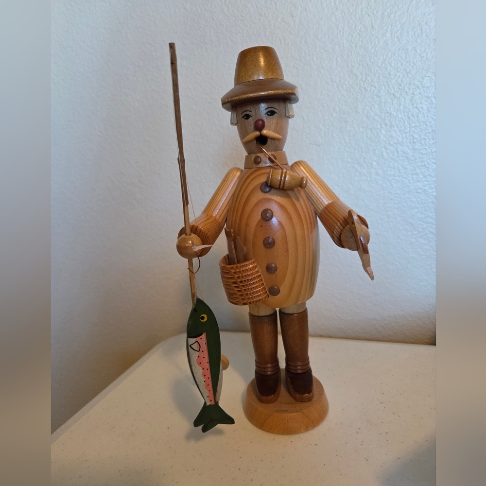 Erzgebirge Fisherman German Smoker